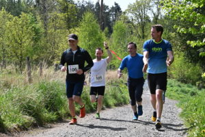 Sprortovní klub praských hasièù poøádal 14. roèník bìhu v délce trati 5,2 a 10 km pro bývalé i aktivní èleny  a pøísluníky JPO HZS ÈR, GØ HZS ÈR a JPO SDH z celé republiky. Èestným hostem závodu byla Barbora potáková.